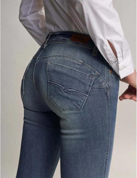 Pantalón vaquero Push Up Wonder skinny con detalles en los bolsillos